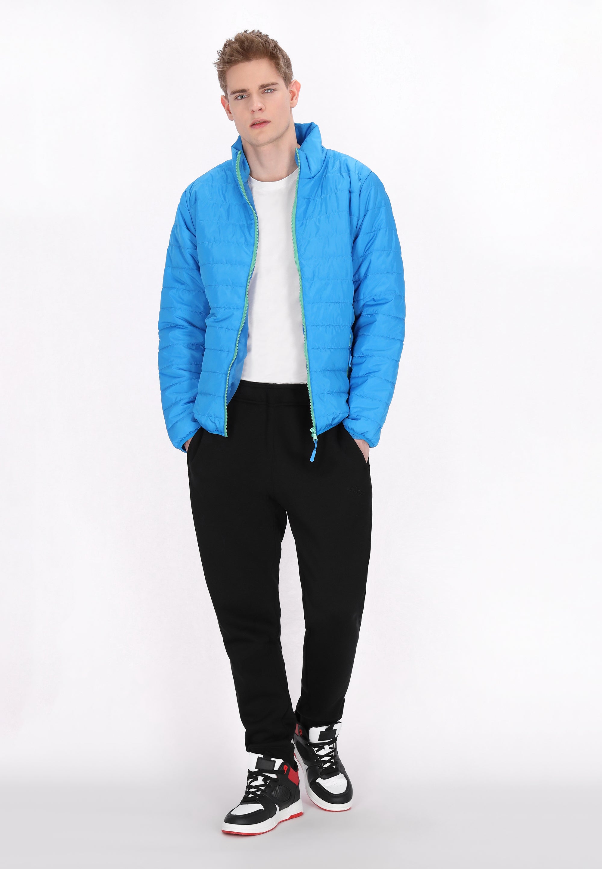 Blau